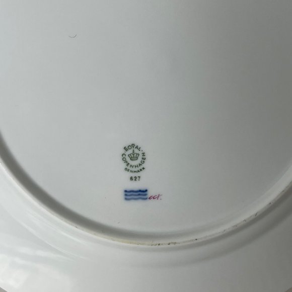 Royal Copenhagen Princess Purple Large Dinner Plate 627 10 3/4" - Picture 7 of 13